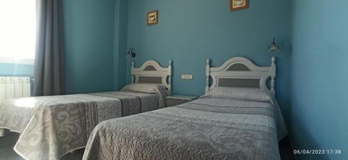 Iscar Hotel | Hostal San Antonio
