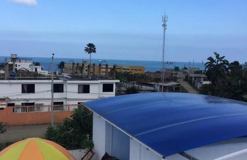 Pedernales House | Hostal Sarai