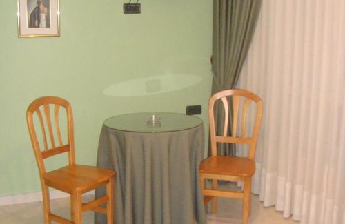 Palencia House | Hostal Serpol