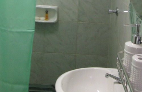 Cienfuegos Bed & Breakfast | Hostal Sol Palmera