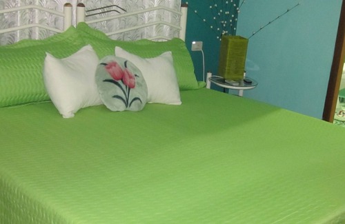 Cienfuegos Bed & Breakfast | Hostal Sol Palmera