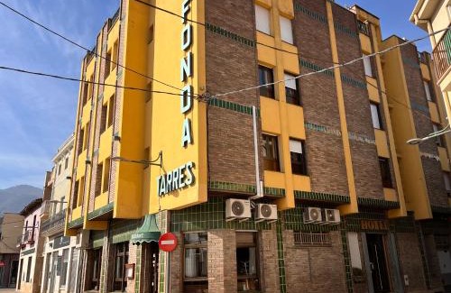 Angles House | Hostal Tarrés