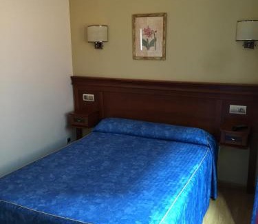 Ventas De Albares House | Hostal Tio Pepe II
