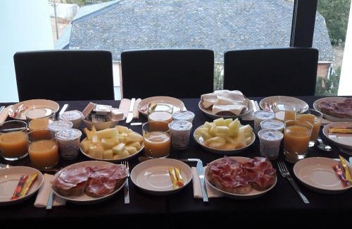 Villafranca del Bierzo House | Hostal Tres Campanas