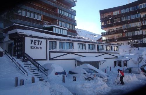 Pradollano House | Hostal Yeti