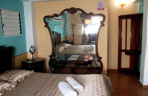 Puerto de Boniato House | Hostal Yoyi