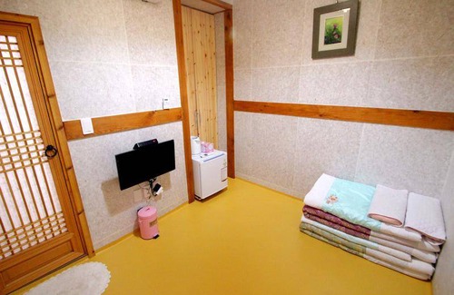 Jeonju Hostel | Hostel ∙ 8 guests
