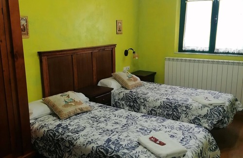 Murias de Rechivaldo Hotel | Hostería Casa Flor