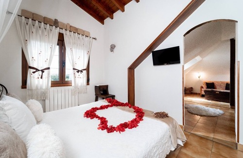 Marina de Cudeyo Hotel | Hostería las fuentes