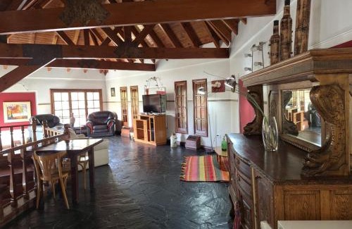 Neuquen Hotel | Hosteria Amparo