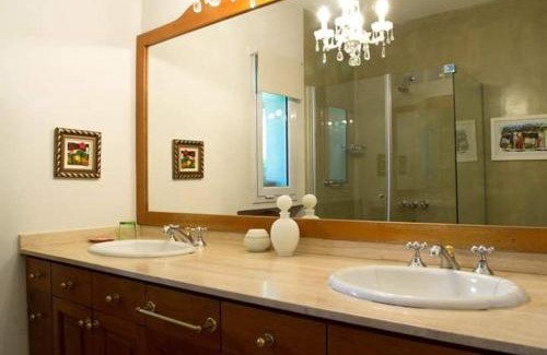 Trelew Hotel | Hosteria Casa de Paula