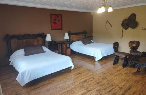 San Miguel de Salcedo Hotel | Hosteria Rumipamba De Las Rosas