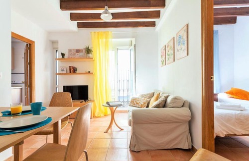 Alfalfa Apartment | Hostly Sierpes 2 Center-Fibre-Parking optional-CLess