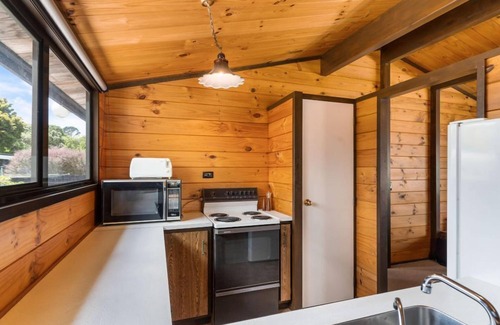 Pauanui House | Hosts on the Coast Sunny Daze