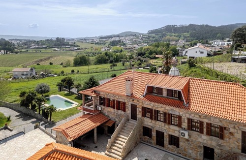 Gondalaes House | HostWise - Country Villa w/Pool, Court and Views