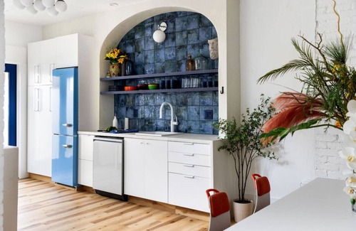 Lower Lawrenceville House | ★ HostWise Stays ★ Casa Santorini - Aegean Inspired, Instaworthy!