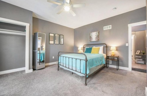 East Allegheny House | HostWise Stays - Chalk Art House - Chalkboard Wall, Private Parking, Patio