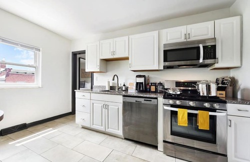 Lower Lawrenceville Apartment | HostWise Stays - The Butler - Prime 1BR Butler St Apt, across from Umami