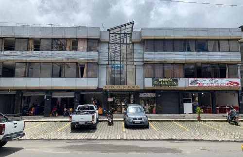 Santo Domingo de los Colorados Hotel | Hotel el Marqués
