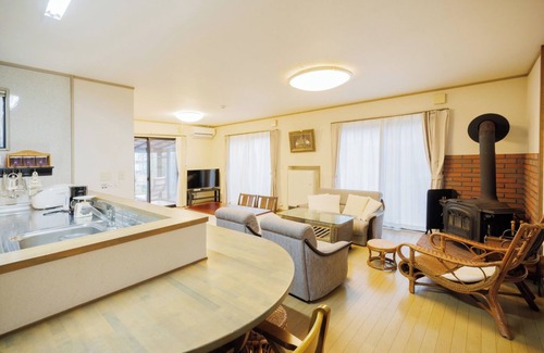 Zao House | Hot Spring Cottage Stella Zao Sansuien Gaia Re/Kattagun Miyagi