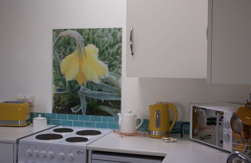 Dymock Cottage | # Hot Tub - 2 Bed Cottage - Supplement applies for more than 2 people
