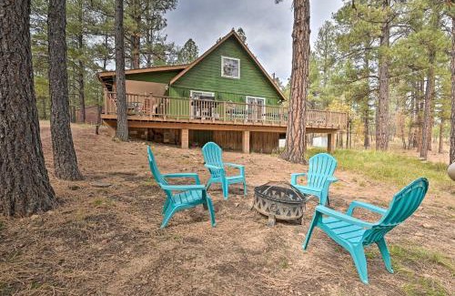 Happy Jack House | Hot Tub and Deck Secluded Happy Jack Cabin