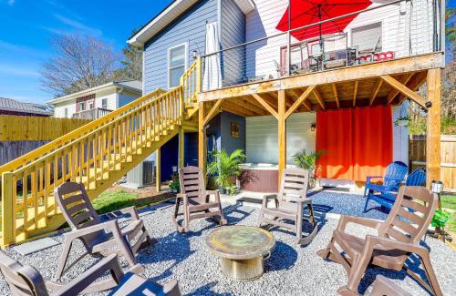 Asheville House | Hot Tub and Fire Pit Chic Asheville Oasis