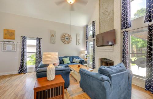 Live Oak House | Hot Tub and Game Room Spacious Live Oak Home!