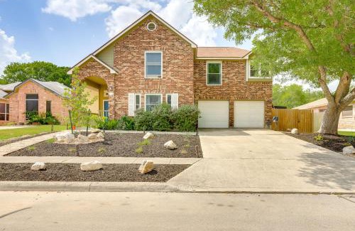 Live Oak House | Hot Tub and Game Room Spacious Live Oak Home!