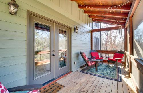 Eagle Mountain House | Hot Tub and Movie Room Updated Cabin in Ellijay!