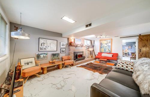 Clarkston Heights-Vineland Apartment | Hot Tub and Sweeping Views Apt in Clarkston!