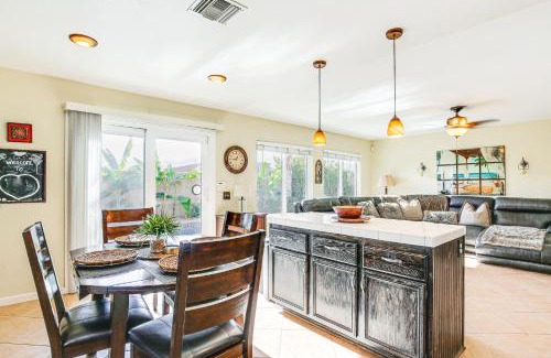 Indio House | Hot Tub, Bar and Outdoor Kitchen Chic Indio Retreat