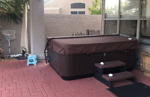 Stetson Valley House | Hot tub, BBQ ,Mountain View, and fire pit 15 minutes to the Glendale Stadium