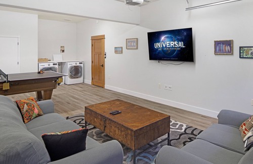 Friday Harbor House | Hot Tub! Beautiful Water View Home! (WVP)