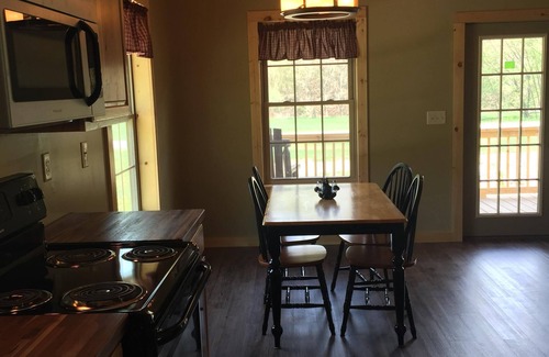 Rexville Cabin | Hot Tub Cabin at Rough and Ready