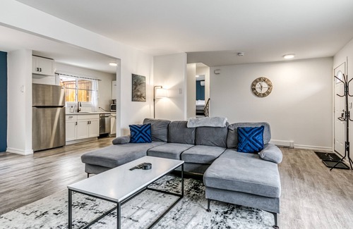 Sudbury House | Hot Tub Delight, King Beds & Unforgettable Moments