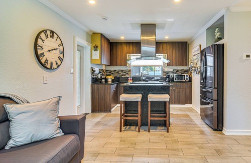 East County Civic Group House | Hot Tub & Fenced Yard: Tranquil Home in Valrico!