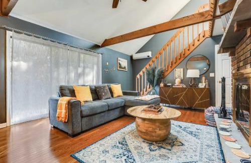 Long Pond House | Hot Tub, Fire Pit and Barrel Sauna Poconos Abode