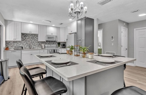Florida Shores House | Hot Tub, Fire Pit, Near the Beach!