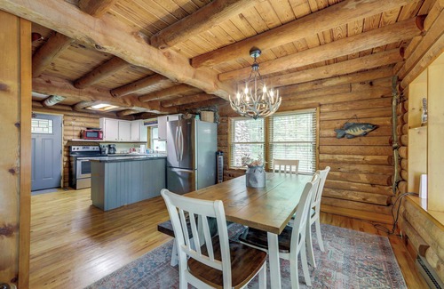 Canton Cabin | Hot Tub, Fire Pit: Waynesville Getaway Near Hiking