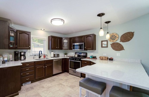 South Haven House | Hot Tub, Firepit | Dune Walker Retreat