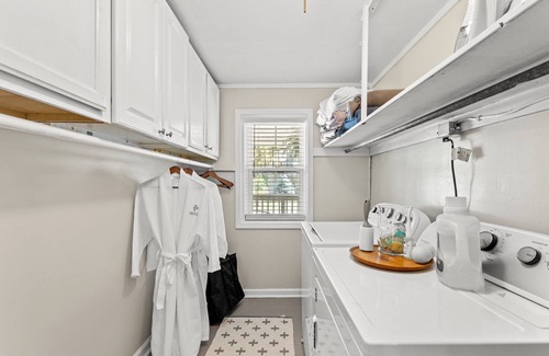 Georgetown House | Hot Tub & Fireplace/12min to Horse Park/30 Min to Ark