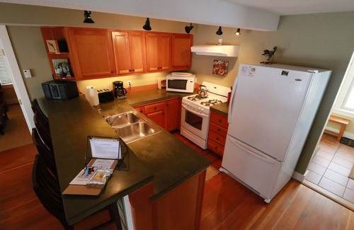 Red Lodge House | Hot Tub & Fireplace, sits on 35 acres-Tight Lines