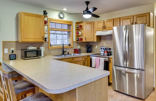 Gouldsboro House | Hot Tub & Game Room: Cozy Big Bass Lake Home!