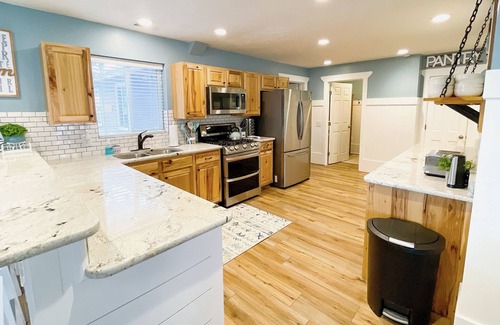 Garden City House | Hot Tub, Game Room, Only 2 Blocks from the Lake!