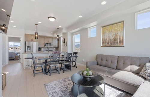 Park City House | Hot Tub · Game Room · Poppy