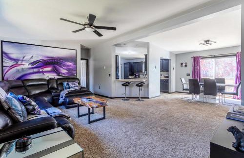 Mount Pocahontas House | Hot Tub Game Room Fenced Yard Dog Friendly