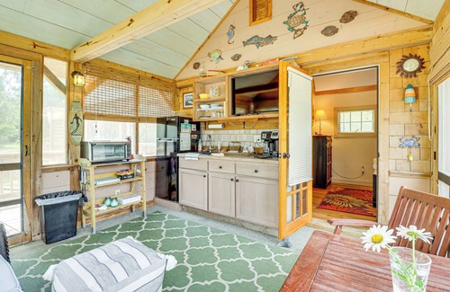 Frisco Cabin | Hot Tub Haven: Creekside Cabin in Frisco!