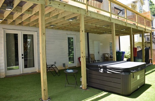 Atlanta House | Hot Tub Hideaway Oasis 10 Minutes from Buckhead