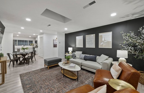 South Jordan House | Hot Tub Hideaway